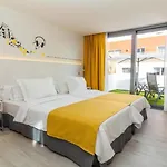Urbansea Atlanta Отель 3*