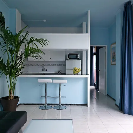 Urbansea Atlanta Hotel 3*